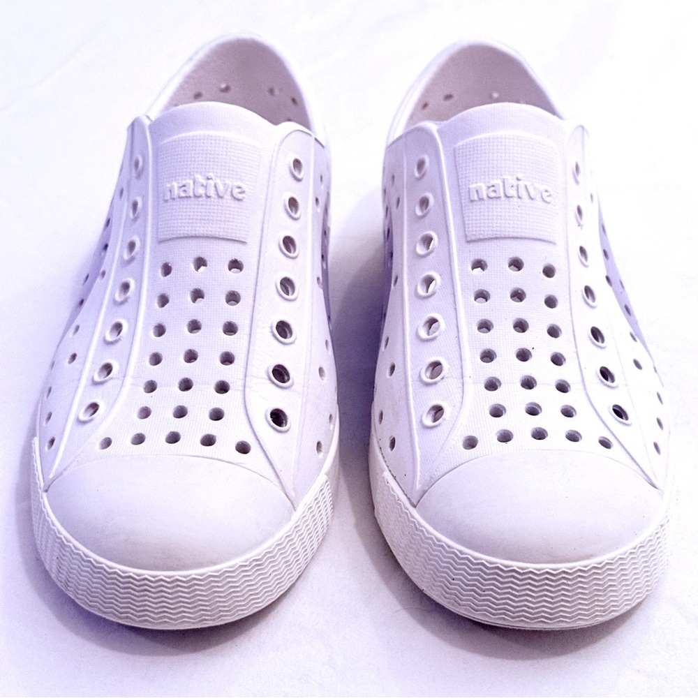 Native Shoes Jefferson Block Girls 1 Boys Juniors Shell White Sneakers Vegan - Picture 2 of 7